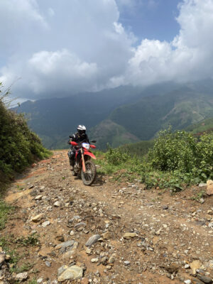 Northern Vietnam 4-Day Off-road Motorbike Tour to Ta Xua, Ngoc Chien, Moc Chau